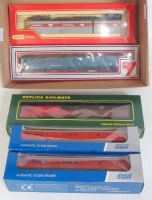 Lot 754 - Mixed lot includes 2 x Dapol breakdown coach...