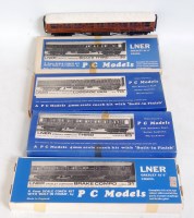 Lot 771 - Four PC models Gresley Teak kit coaches...