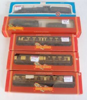 Lot 814 - Hornby R392 GWR 'County of Bedford' engine and...