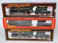 Lot 900 - Three locos and tenders:- Mainline 4-6-0...