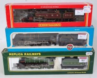 Lot 901 - Three locos; replica railways No 11012 B1 LNER...