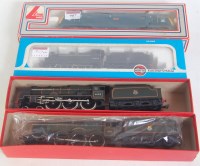 Lot 907 - Airfix BR liveried 'Pendennis Castle' engine...