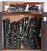 Lot 911 - Tray containing 8 mixed makes steam and diesel...