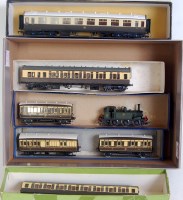 Lot 912 - Mixed lot of GWR interest, Dapol Terrier tank...