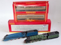 Lot 970 - Hornby R2185 LNER lined green class B17/4...