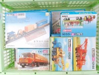 Lot 996 - Mixed collection Kibri HO construction kits...