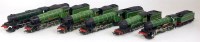 Lot 1025 - Tray containing LNER lined green class B12...