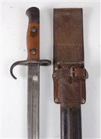 Lot 28 - A British 1907 pattern bayonet, the 43cm...