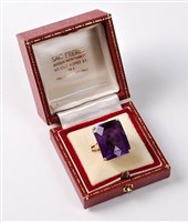 Lot 2276 - An 18ct amethyst ring, the rectangular fancy...