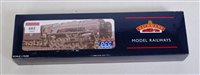 Lot 661 - A Bachmann 32-858DC BR black class 9F engine...