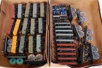 Lot 605 - 25 Hornby Dublo wagons 14x SD6 open and 11 D1...