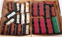 Lot 613 - 2 trays containing mixed collection of 22...