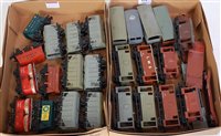 Lot 614 - 2 trays containing 29 Wrenn and Hornby Dublo...