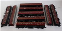 Lot 836 - 2 plastic trays containing 32 Stanier and BR...