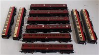 Lot 837 - 5 Hornby BR maroon Mk1 coaches, all with 'The...