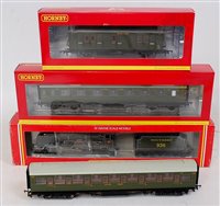 Lot 840 - A Hornby R132 Southern olive green Schools...