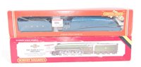 Lot 886 - A Hornby R372 LNER blue class A4 engine and...