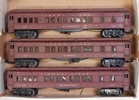 Lot 364 - 3 x Lionel Lines purple/brown bogie coaches no....