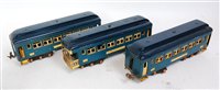 Lot 365 - 3 x Lionel blue 12 wheel coaches including 2 x...