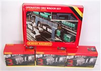 Lot 1010 - A Hornby R415 operating ore wagon set missing...