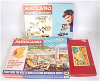 Lot 176 - Large tray containing Meccano No.2 Super...