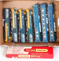 Lot 1059 - Boxed Triang Hornby R555 blue Pullman powered...
