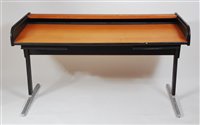 Lot 455 - George Nelson (1908-1986) for Herman Miller -...