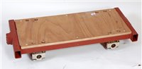 Lot 39 - 7.25 inch gauge 4 wheel sprung trolley with...