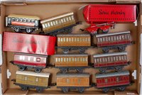 Lot 322 - Large tray containing nine Hornby 4-wheel...
