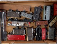 Lot 449 - Large tray 17 assorted mainly wooden or kit...