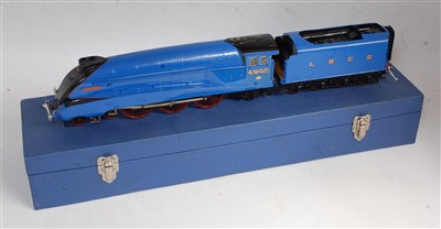 Lot 459 - Tray containing Milbro track items - 3'2½"...