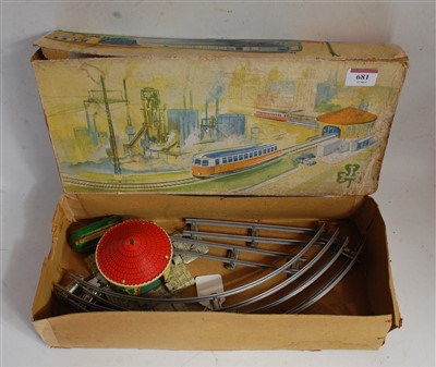 Lot 681 - Hornby Locomotive group to include, BR green...