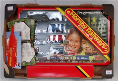Lot 694 - A Mehano H0 Penn Central GG1 electric...