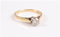 Lot 2538 - An 18ct diamond solitaire ring, the round...