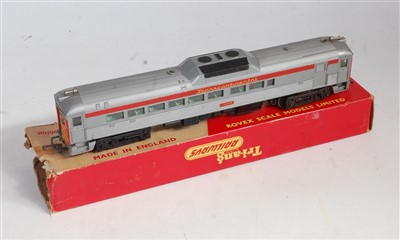 Lot 715 - LNER interest Bachmann 31-706 LNER lined black...