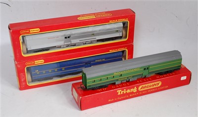 Lot 716 - Hornby Top Link R2021 BR lined black...