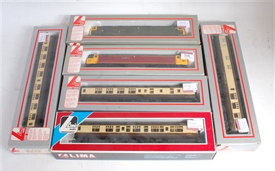Lot 735 - Hornby R2324 BR class J83 tank engine (M-BM)...