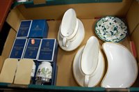 Lot 61 - A box of miscellaneous china, to include boxed...