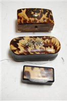 Lot 370 - A Victorian horn, tortoiseshell and white...
