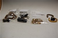 Lot 477 - A collection of miscellaneous costume...