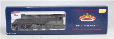Lot 766 - A Triang TC series R545 "Hiawatha" engine and...