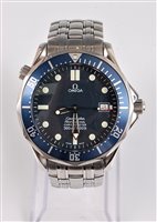 Lot 1235 - A gentleman's Omega Seamaster Professional...