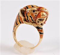 Lot 1193 - *An 18ct enamelled tiger ring, the...