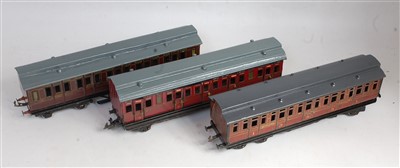 Lot 522 - Bassett-Lowke Prince Charles clockwork loco...