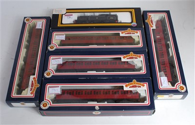 Lot 776 - Triang Hornby R251/R33 class 3F engine and...