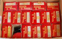 Lot 793 - 16 Triang medium length coaches, a good...