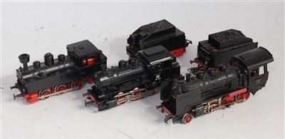 Lot 830 - 0-16.5 narrow gauge interest, a white metal...