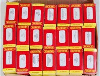 Lot 862 - 21 boxed Hornby later issue wagons, some...