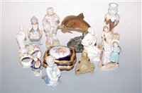 Lot 254 - Assorted chinawares, to include continental...