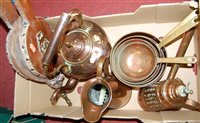 Lot 198 - A small collection of miscellaneous items to...